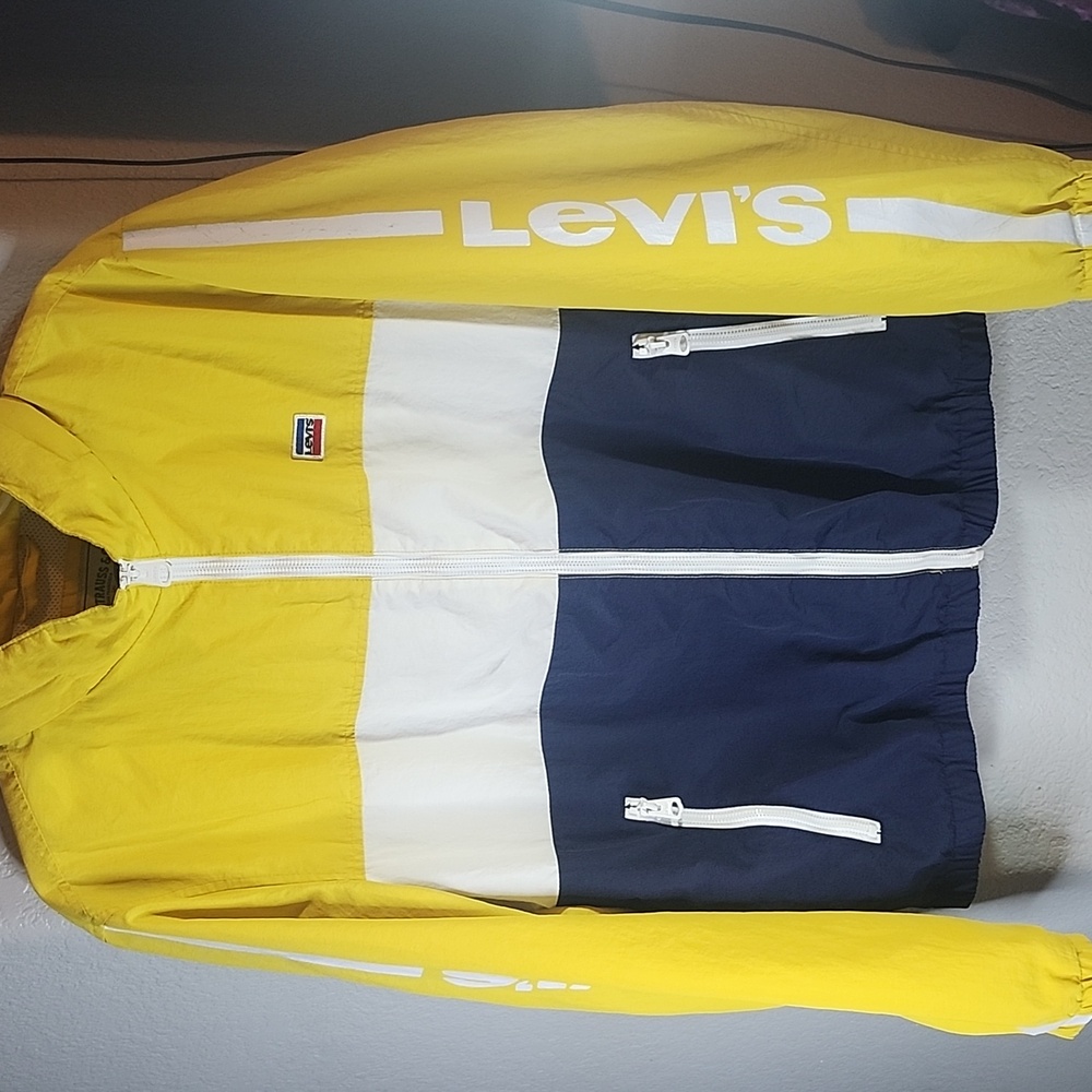 Men's Vintage Levi's Nylon Windbreaker Jacket